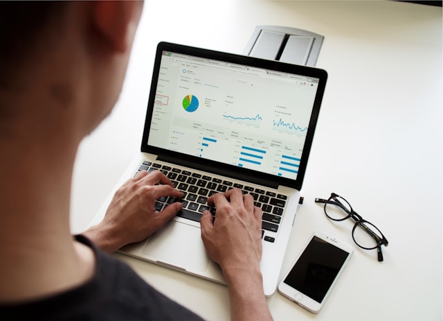 Poza cover Power Query Articol